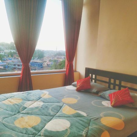Two Bedroom House มาดิเครี ภายนอก รูปภาพ