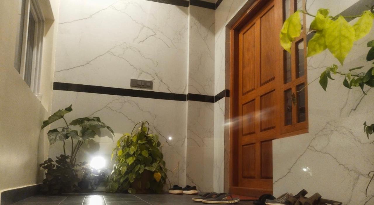 Two Bedroom House มาดิเครี ภายนอก รูปภาพ